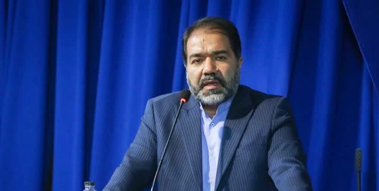 استاندار اصفهان: دانش‌آموزان با دانش، شفافیت و کلام واضح  مسائل استان را مطالبه گری کنند
